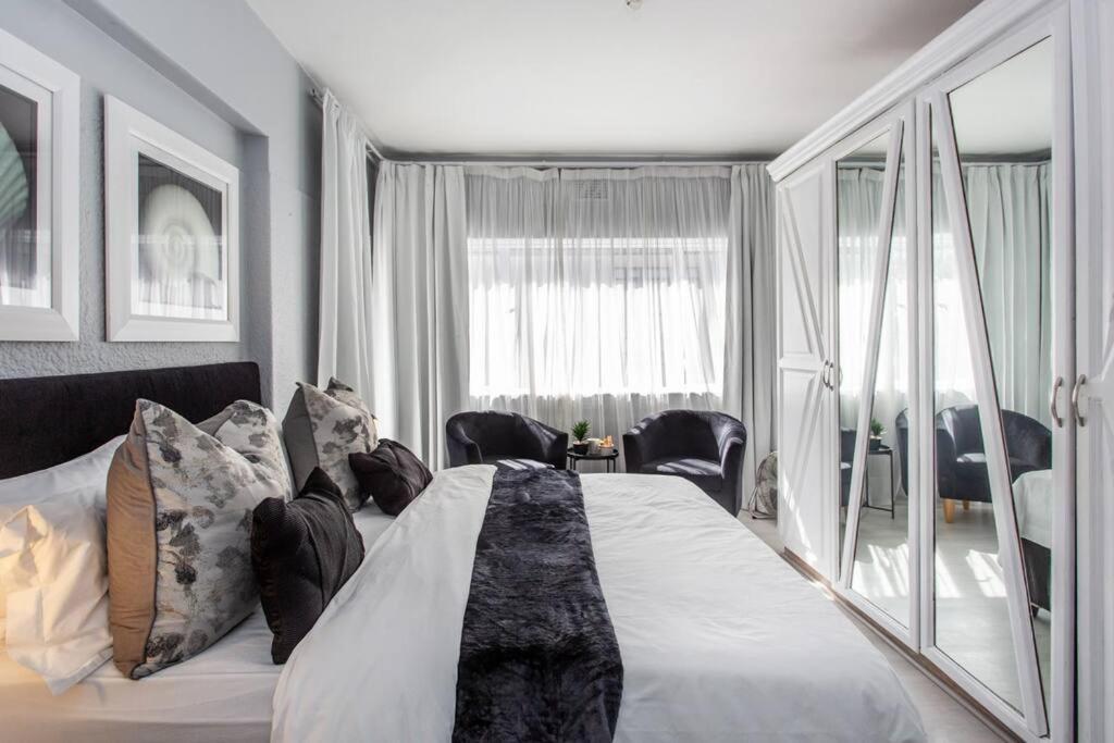Beachcomber Sunset Sleeper Appartement Kaapstad